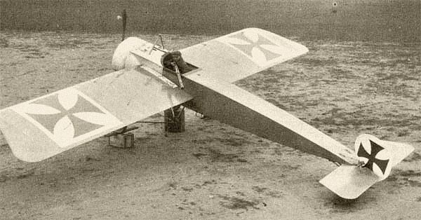 /userfiles/image/firts/ist/Fokker E.III Eindecker.jpg